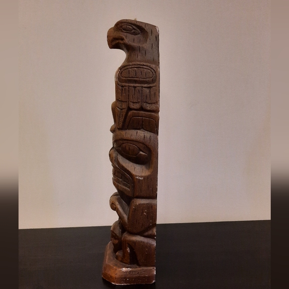 Large Vintage RARE Pearlite Wax Haida Totem Pole Candle - Picture 6 of 13